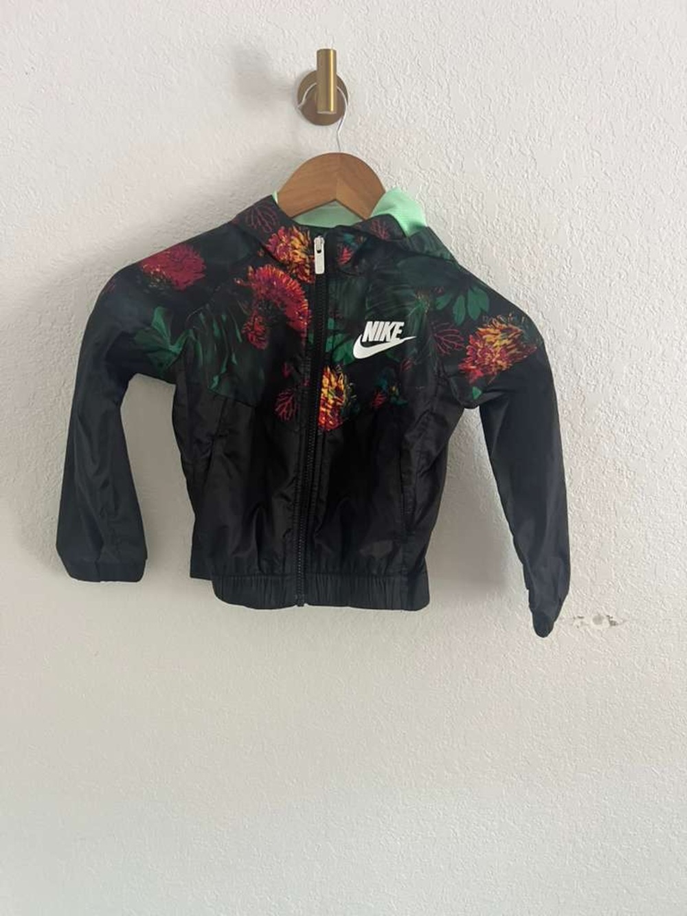 Nike Kids Floral Windrunner Hooded Botanical Floral Jacket  - Size 4-5